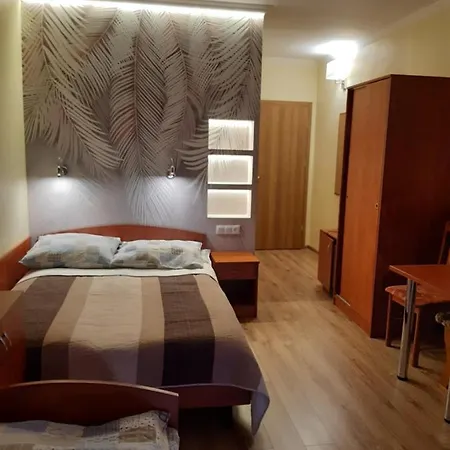 홈스테이 Bumerang Goscinne