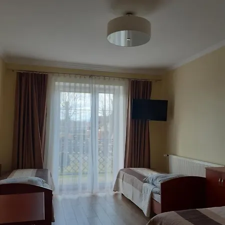 Bumerang Goscinne * 우스트 노리 모르스키