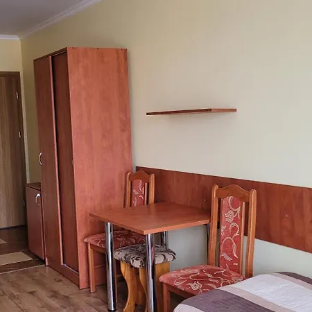 Rum i privatbostad Bumerang Goscinne *