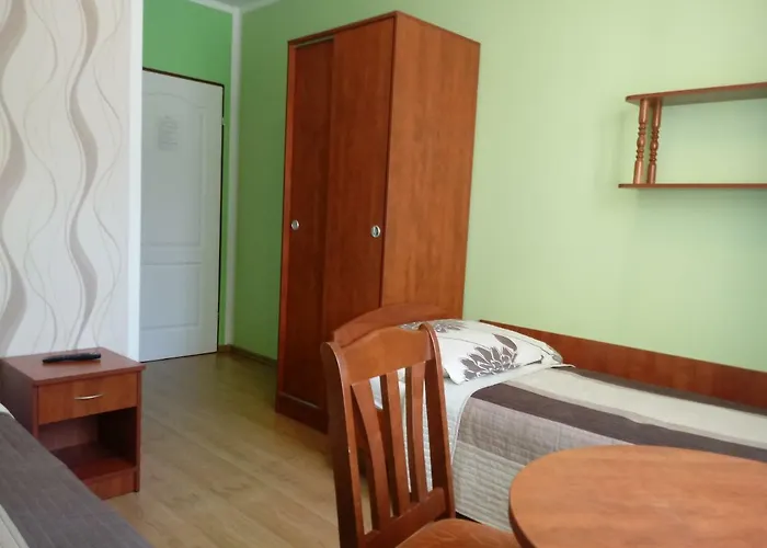 Bumerang Goscinne ホームステイ ウストロニエ・モルスキエ